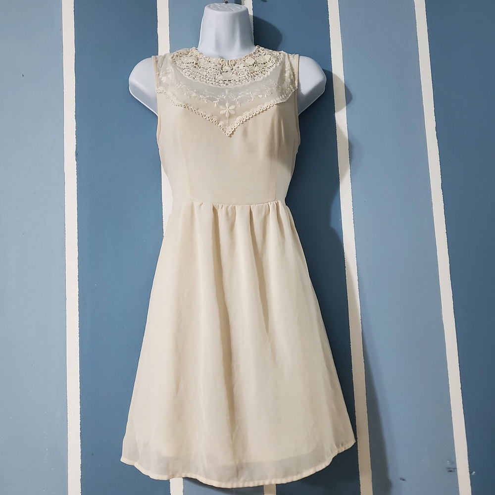 H&M Ivory Lace-Trimmed Mini Dress